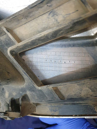 Isuzu D-Max Radiator Grille - Light Wear and Tear