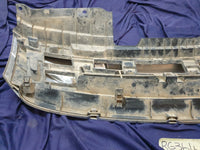 Isuzu D-Max Radiator Grille - Light Wear and Tear