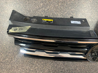 Volkswagen Tiguan 2020 Radiator Grille Assy without emblem/badge