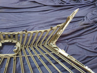 Lexus ES 300 Radiator Grille - Chrome Surround Broken