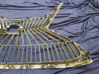 Lexus ES 300 Radiator Grille - Chrome Surround Broken