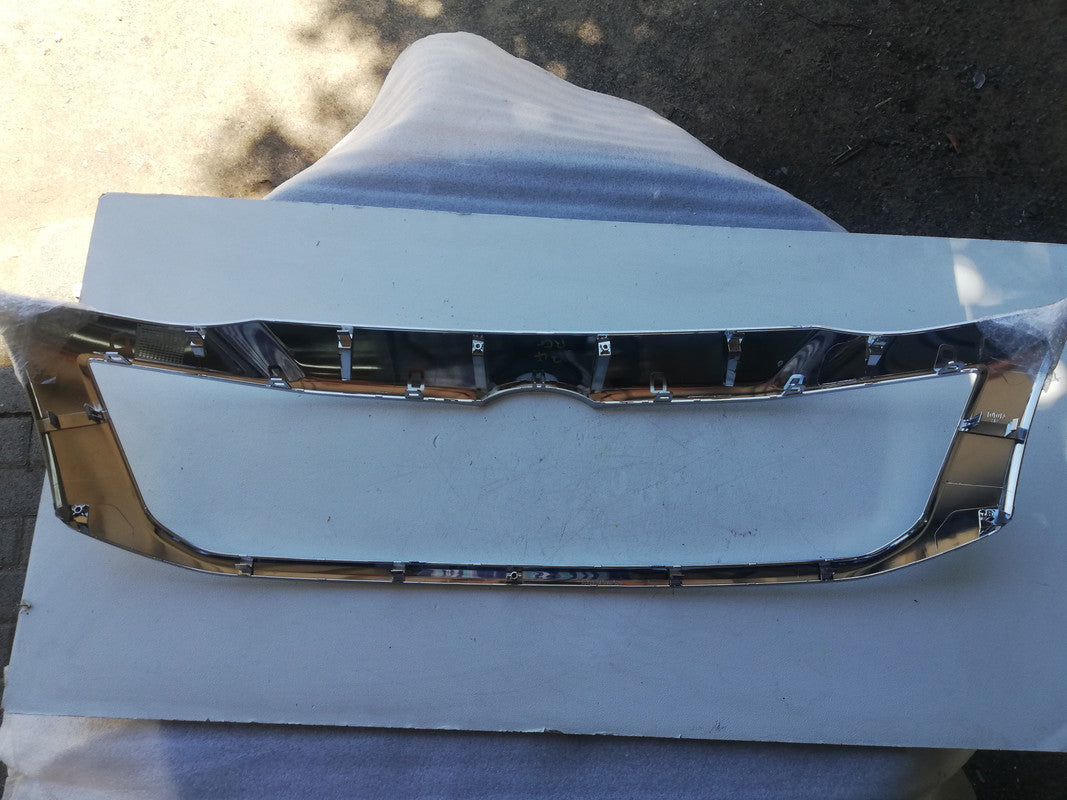 Toyota Hilux 2014, 2015 Radiator Grille Panel Chrome
