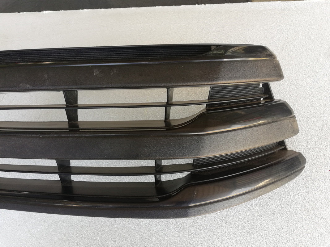 Toyota Aftermarket Hilux GD6 Radiator Grille Black w/ Black Beading