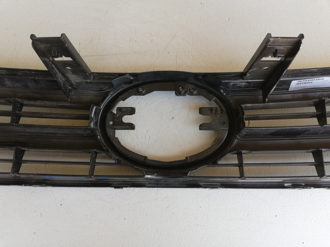 Toyota Aftermarket Hilux GD6 Radiator Grille Black w/ Black Beading