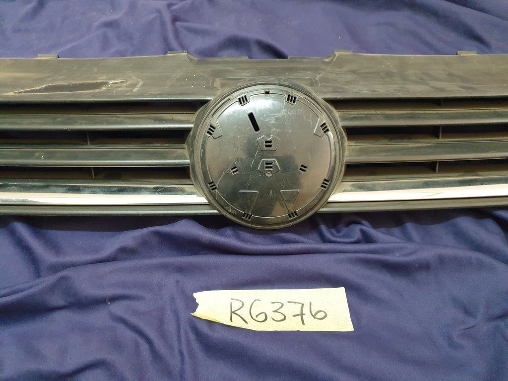 Volkswagen Aftermarket Polo 7 TSI Radiator Grille - Wear and Tear