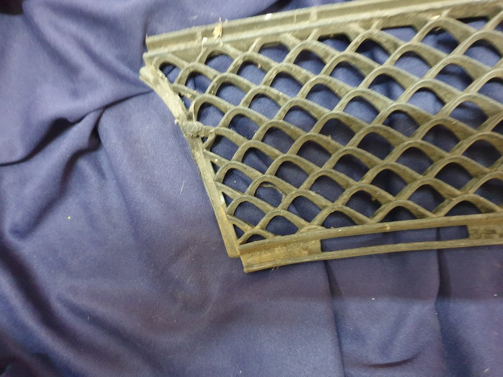 Mercedes-Benz E-Class W213 Front Bumper Lower Mesh Grille