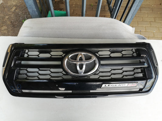 Toyota Hilux Legend 50 2018, 2019, 2020 Radiator Grille Assy with Emblem/Badge