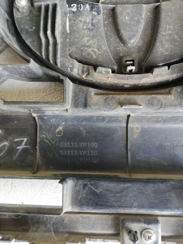 Toyota Hilux Legend 50 2018, 2019, 2020 Radiator Grille Assy with Emblem/Badge