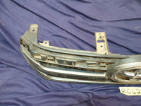 Toyota Hilux Radiator Grille - Wear and Tear, Missing trim