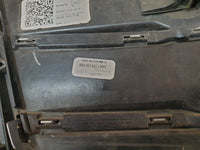 Audi Quattro 2019 Radiator Grille - Light Wear and Tear, Chrome Crack