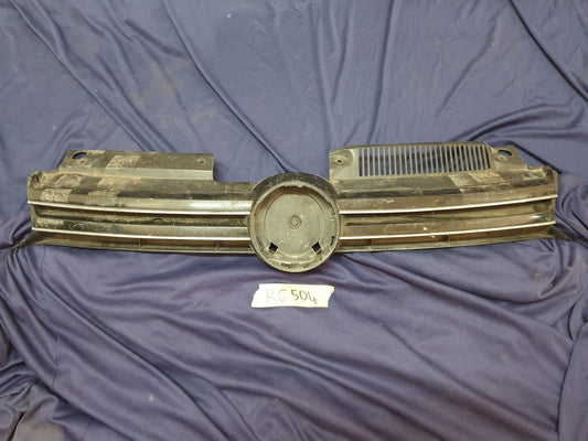 Volkswagen Aftermarket Golf MK6 Radiator Grille - Wear and Tear