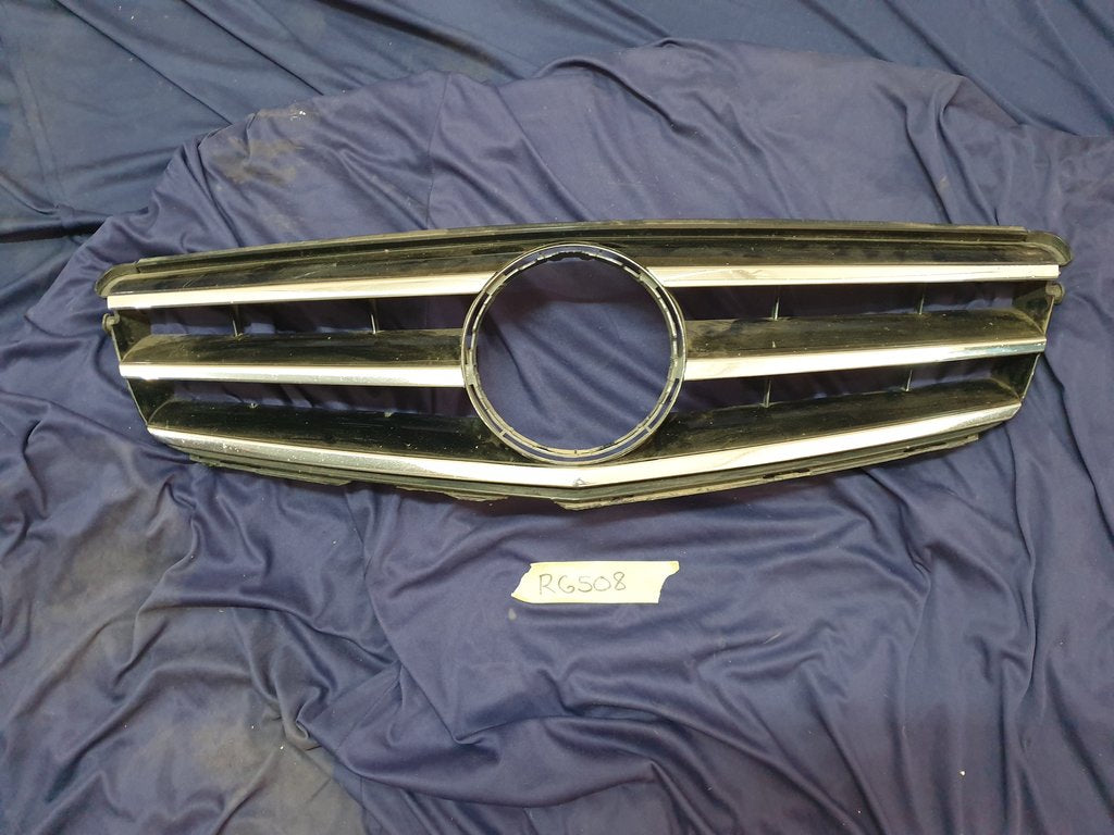 Mercedes-Benz C-Class W204 Radiator Grille - Wear and Tear, Pitted and Broken Chrome