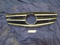 Mercedes-Benz C-Class W204 Radiator Grille - Wear and Tear, Pitted and Broken Chrome