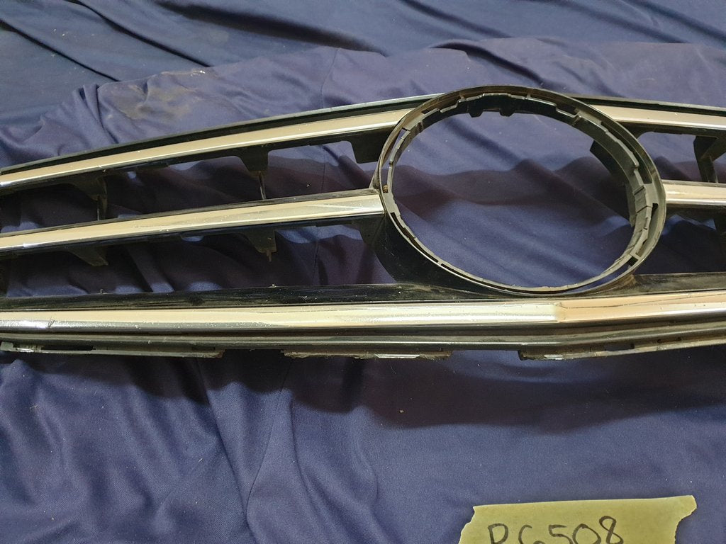 Mercedes-Benz C-Class W204 Radiator Grille - Wear and Tear, Pitted and Broken Chrome