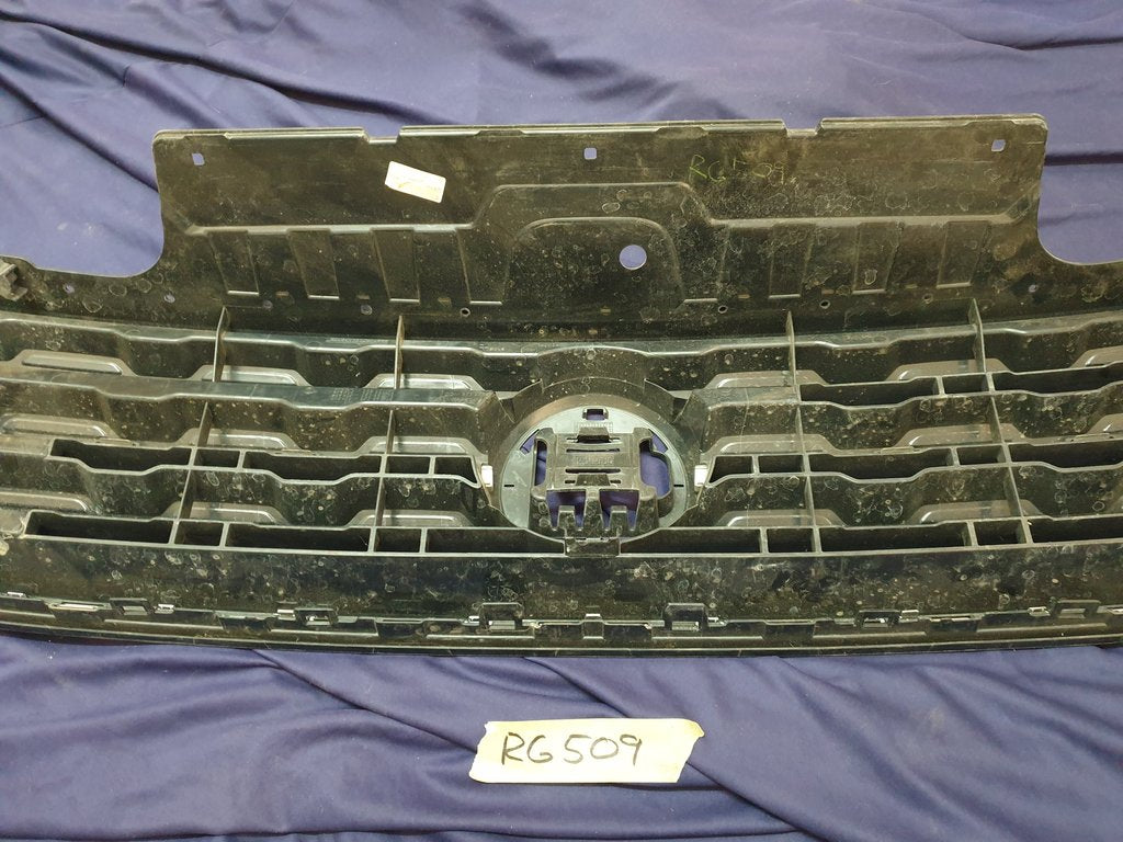 Volkswagen T-Cross Radiator Grille - Wear and Tear