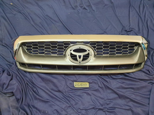 Toyota Aftermarket Hilux Radiator Grille