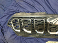 Mahindra Scorpio Radiator Grille - Wear and Tear