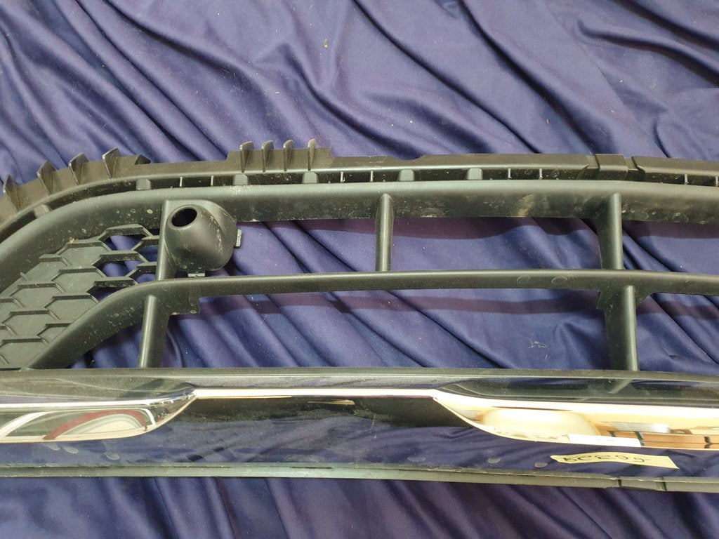 Mercedes-Benz GLB X247 Front Bumper Lower Grille