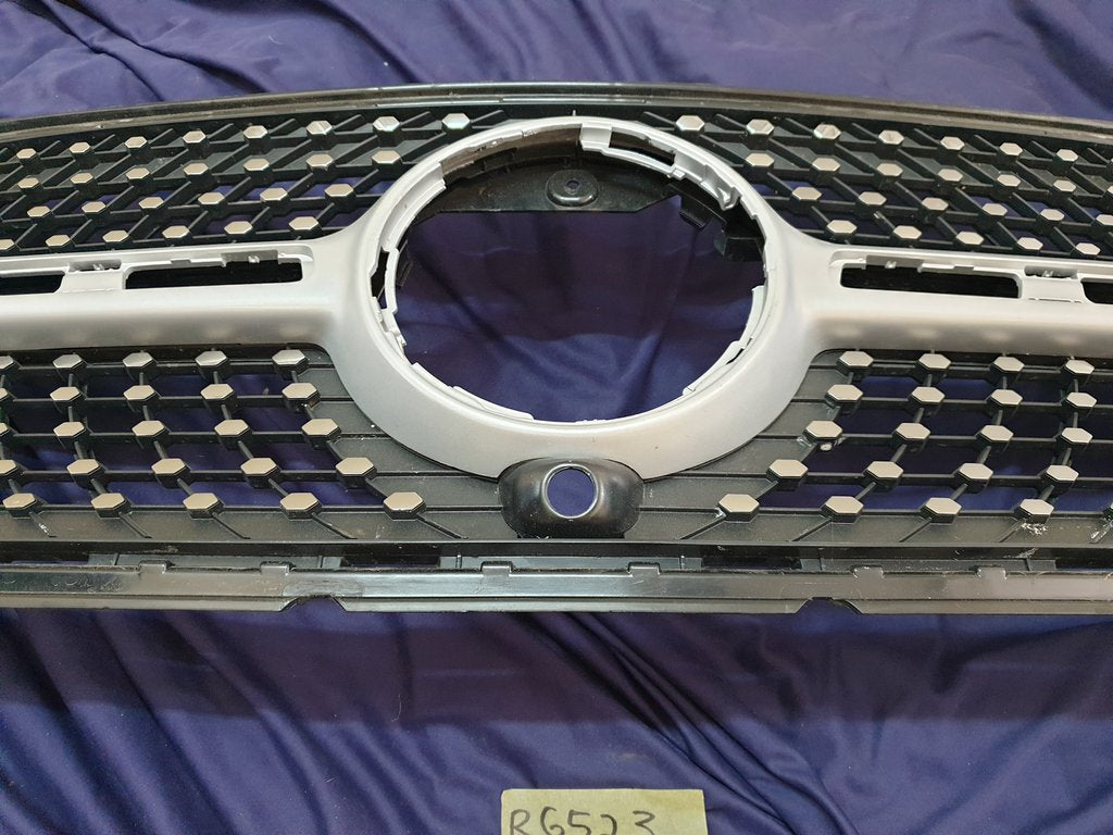 Mercedes-Benz GLB X247 Radiator Grille - Light Wear and Tear