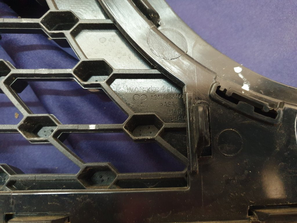 Mercedes-Benz GLB X247 Radiator Grille - Light Wear and Tear