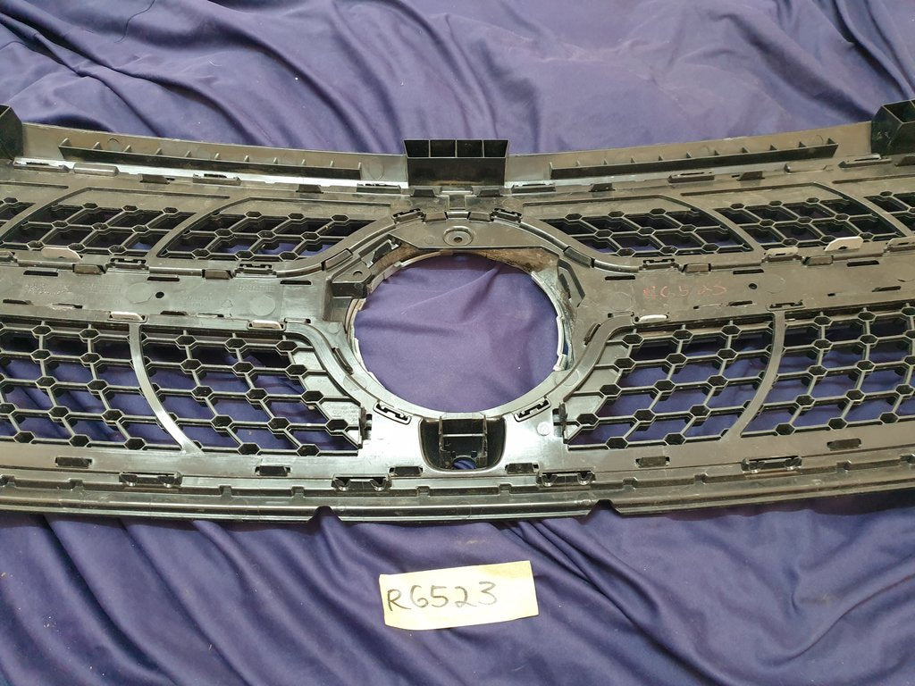 Mercedes-Benz GLB X247 Radiator Grille - Light Wear and Tear