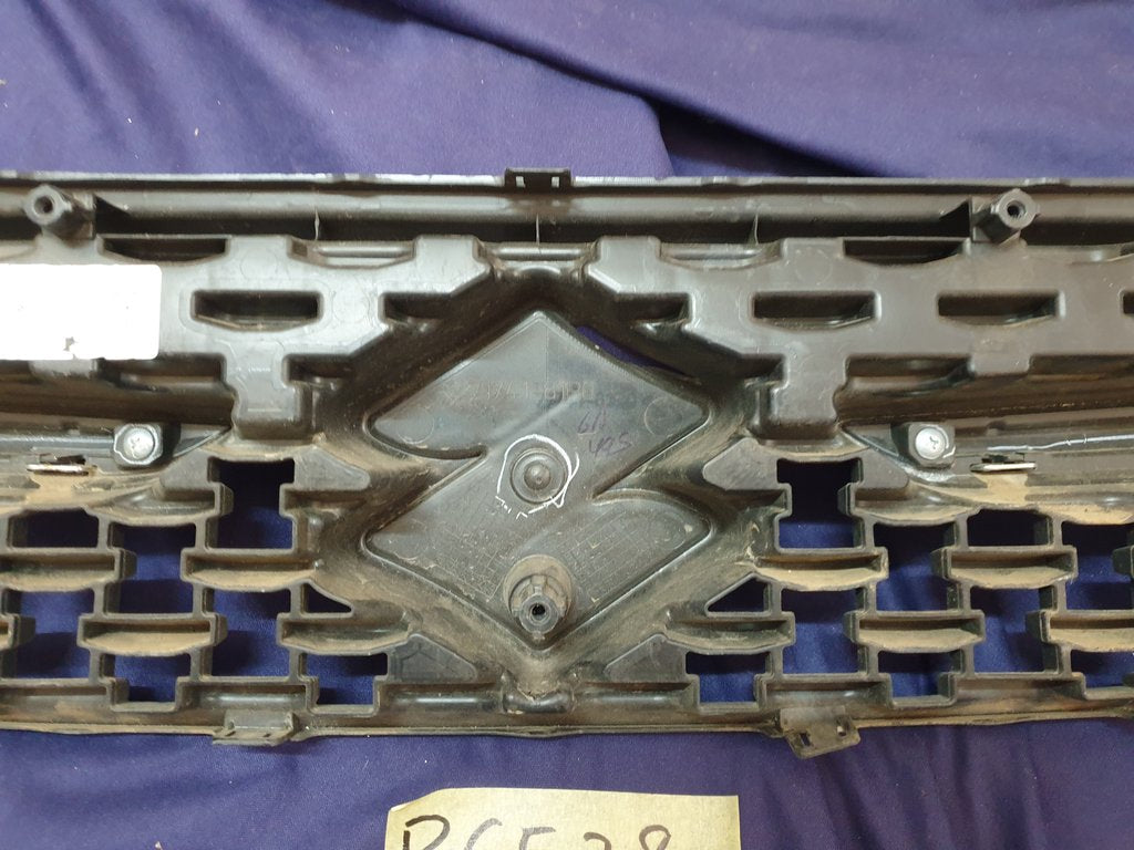 Suzuki Celerio Radiator Grille - Wear and Tear
