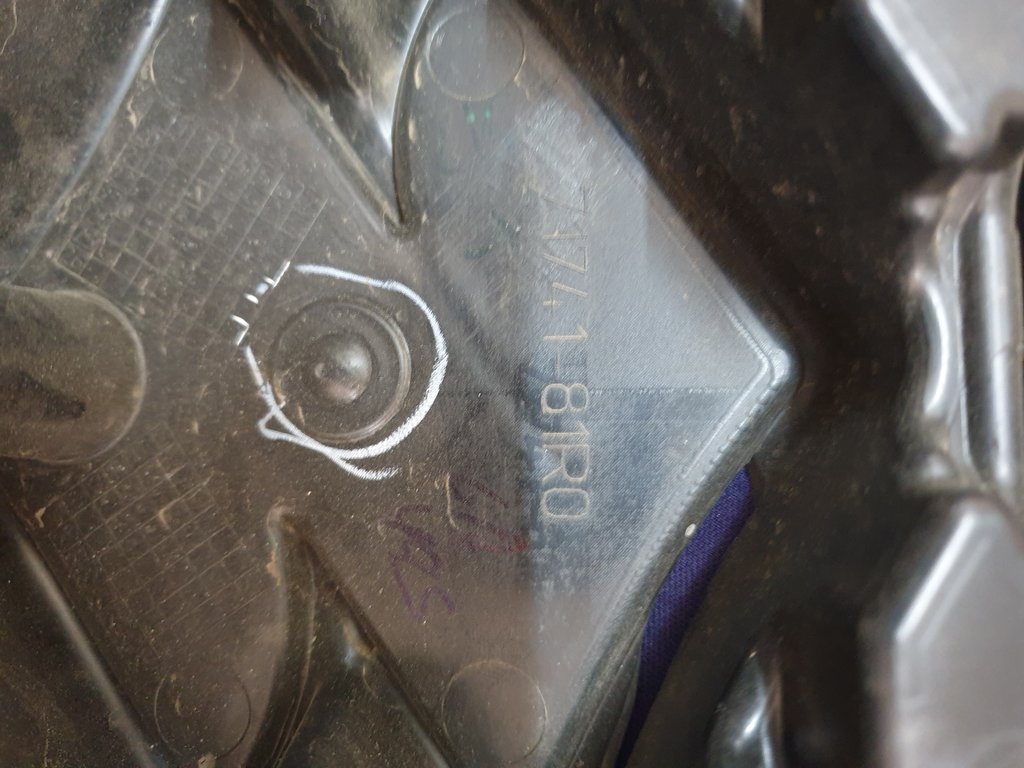 Suzuki Celerio Radiator Grille - Wear and Tear