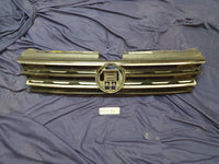 Volkswagen Tiguan II R-Line Radiator Grille - Wear and Tear
