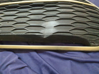 Original Used Mini Cooper S Sport F55 Radiator Grille - Wear and Tear, Trim broken