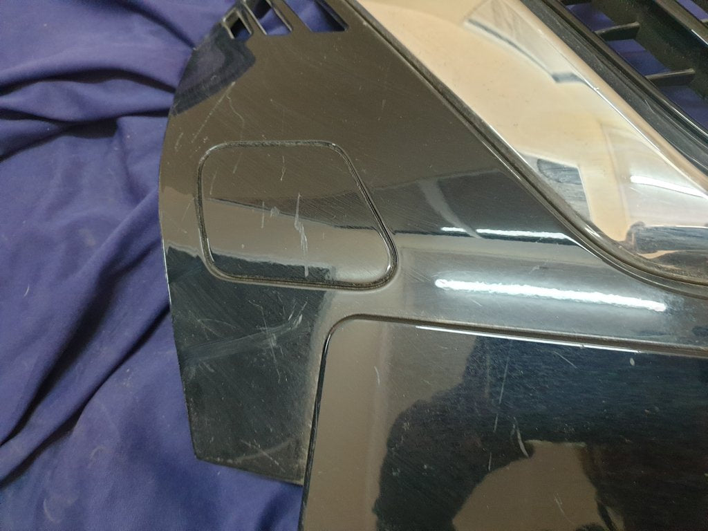 Nissan Micra Radiator Grille - Wear and Tear, Scratches