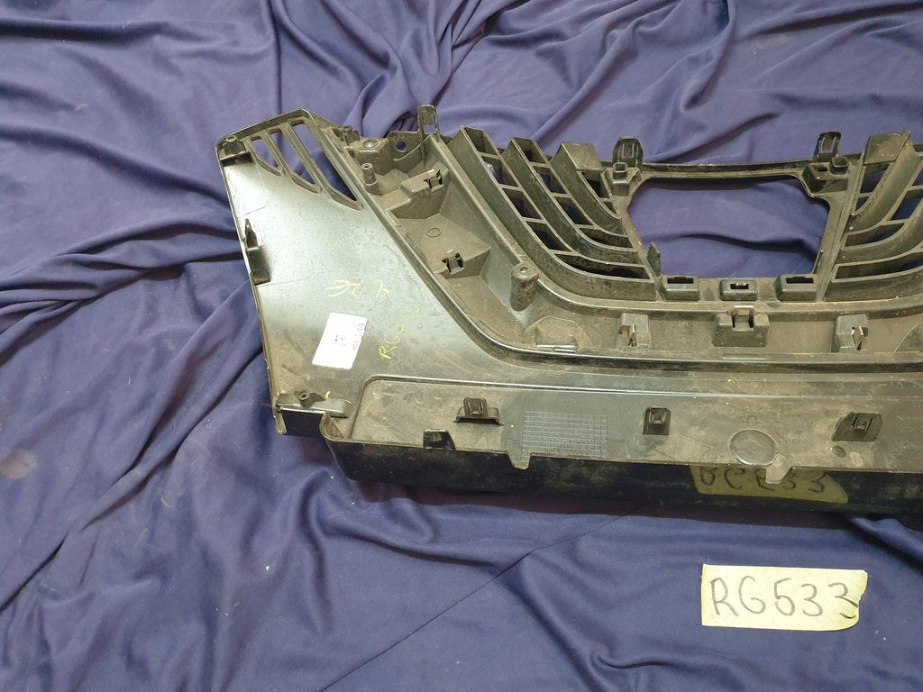 Nissan Micra Radiator Grille - Wear and Tear, Scratches