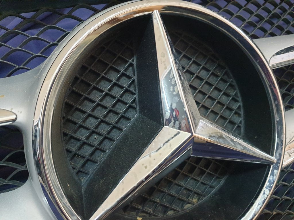 Mercedes-Benz C-Class W205 Radiator Grille - Acid Damage to Chromes and Cover