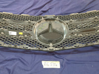 Mercedes-Benz C-Class W205 Radiator Grille - Acid Damage to Chromes and Cover