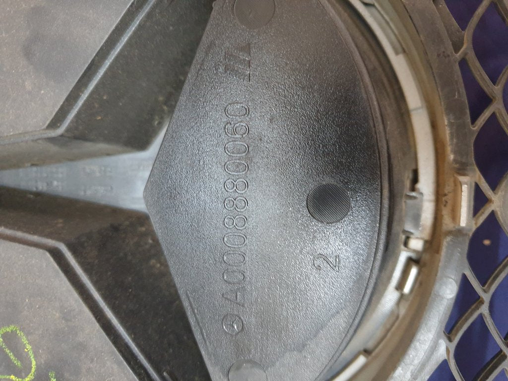 Mercedes-Benz C-Class W205 Radiator Grille - Acid Damage to Chromes and Cover