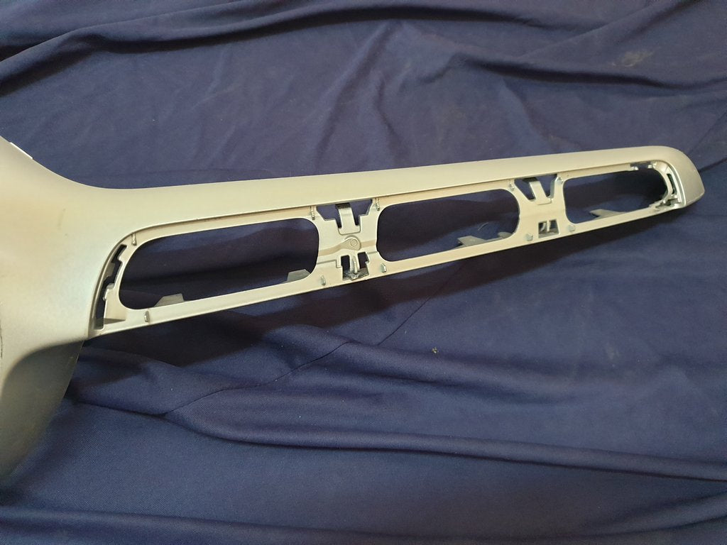 Mercedes-Benz GLA H247 Radiator Grille Cover - One Chrome Missing and Other Chrome Broken