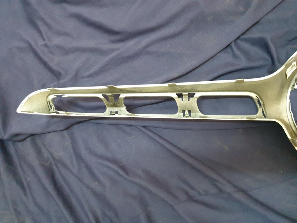 Mercedes-Benz GLA H247 Radiator Grille Cover - One Chrome Missing and Other Chrome Broken