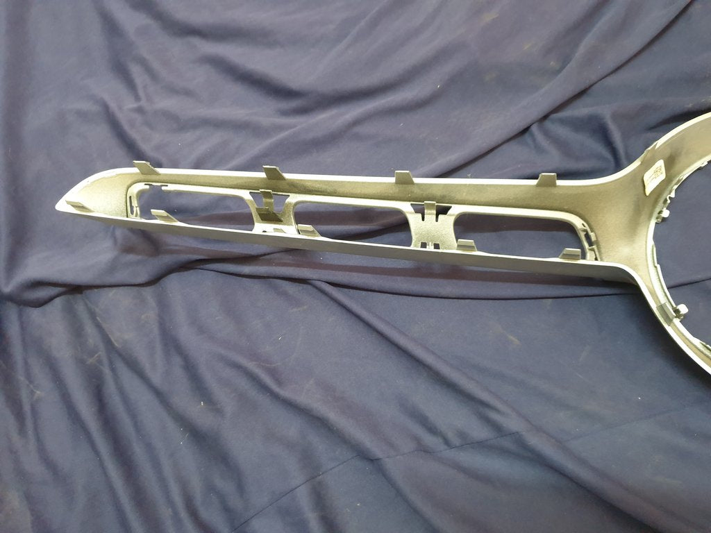 Mercedes-Benz GLA H247 Radiator Grille Cover - One Chrome Missing and Other Chrome Broken