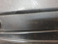 Nissan Qashqai Radiator Grille - Wear and Tear, Crack