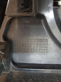 Nissan Qashqai Radiator Grille - Wear and Tear, Crack