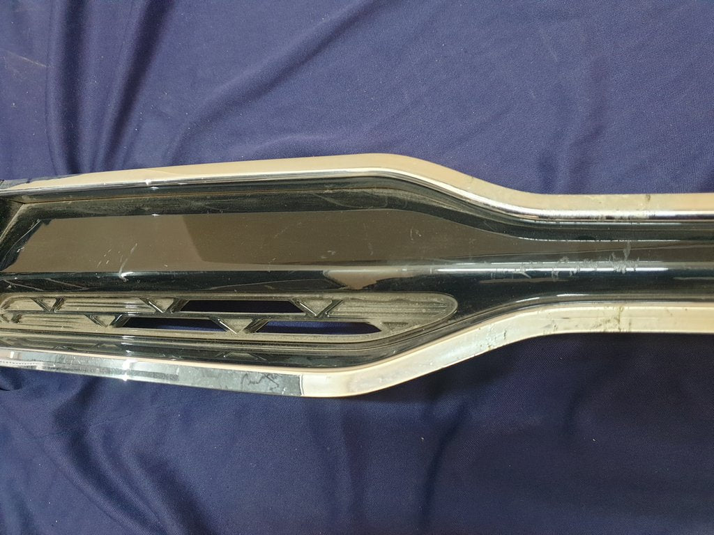 KIA Rio IV Radiator Grille - Wear and Tear