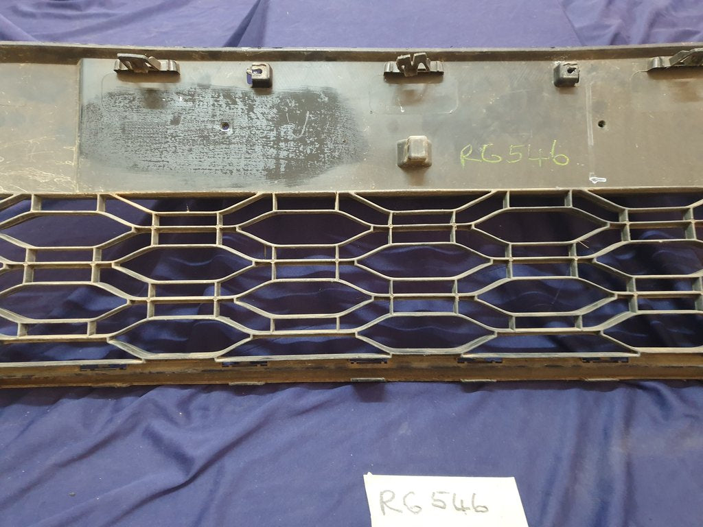 Renault Sandero Stepway Front Bumper Lower Grille - Broken clip/s