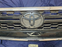 Toyota Hilux Radiator Grille - Light Wear and Tear, Broken clips