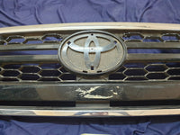 Toyota Hilux Radiator Grille - Light Wear and Tear, Broken clips