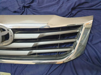 Toyota Hilux Radiator Grille - Wear and Tear, Clip/s broken