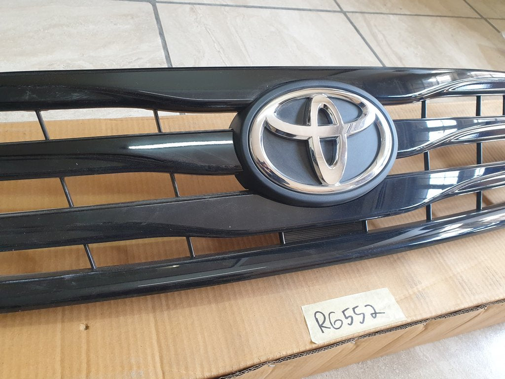 Toyota Rumion Radiator Grille