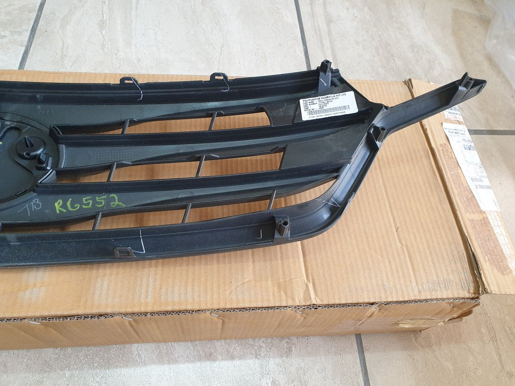 Toyota Rumion Radiator Grille