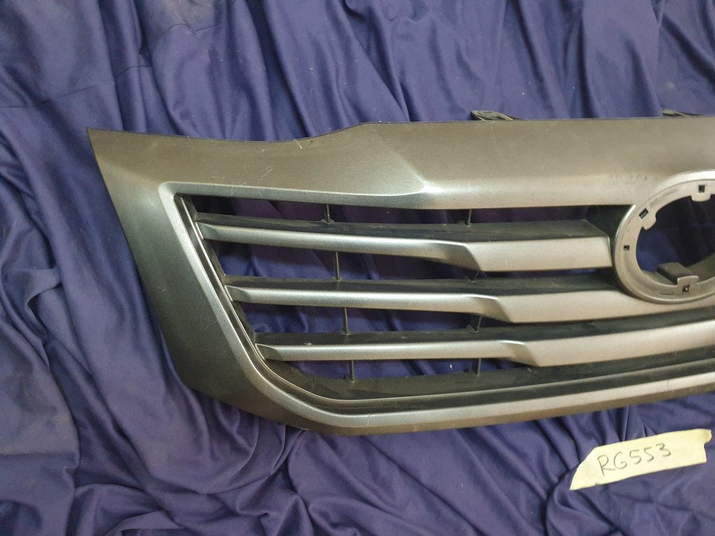 Toyota Aftermarket Hilux Radiator Grille - Wear and Tear