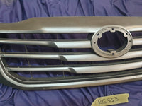 Toyota Aftermarket Hilux Radiator Grille - Wear and Tear