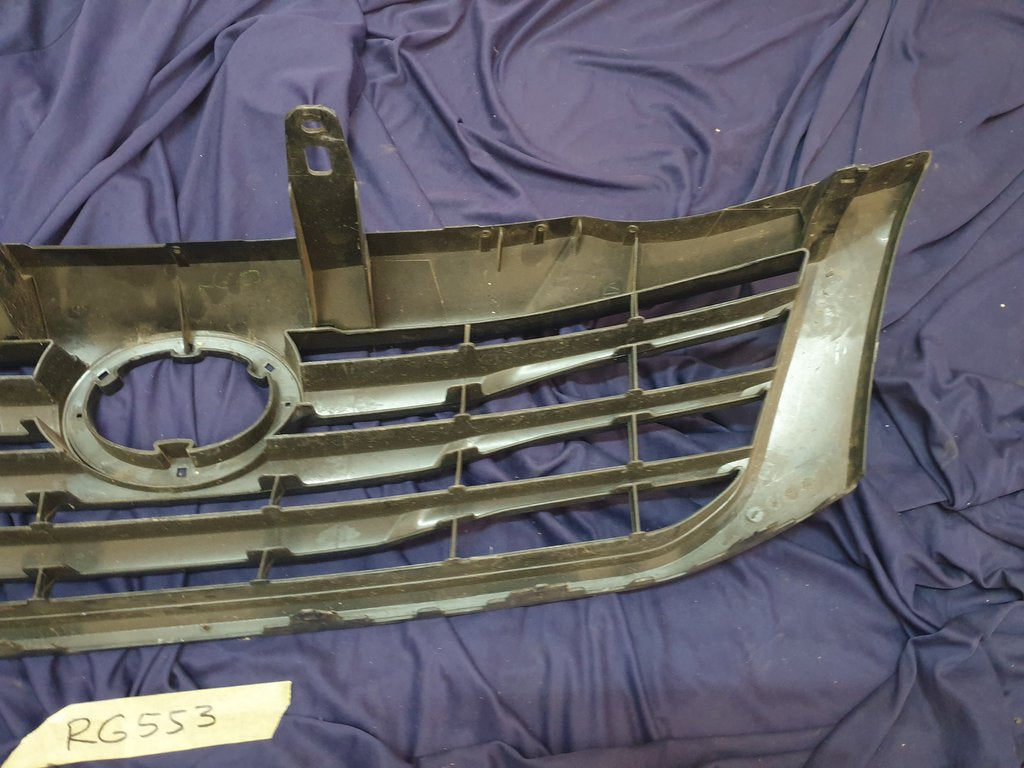 Toyota Aftermarket Hilux Radiator Grille - Wear and Tear