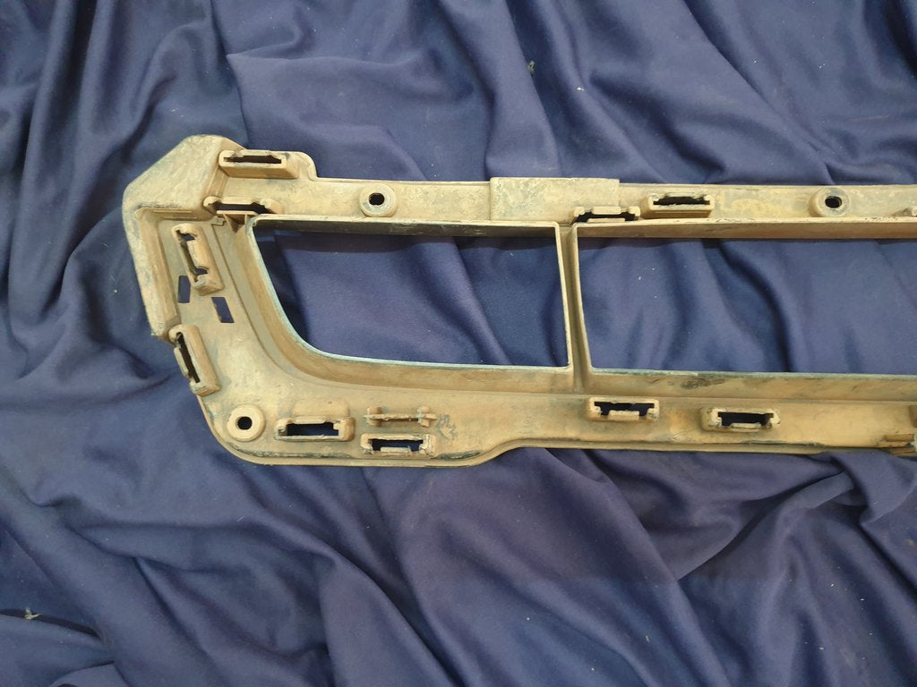 Ford Ranger Front Bumper Lower Grille